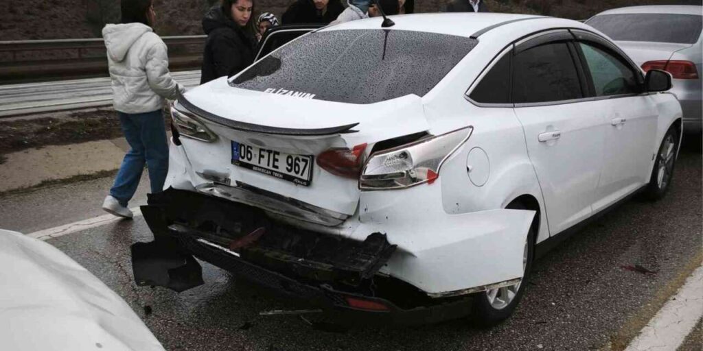 kirikkale’de-zincirleme-kaza:-3-yarali