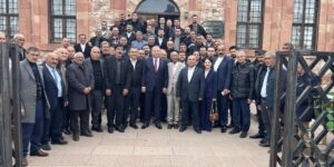 Taş Mektep’te türkü tadında bayramlaşma