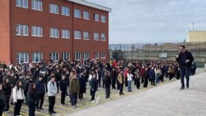 Onur Başaran’dan Öğrencilere Motivasyon Konuşması