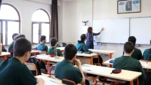 Ders Zili Yeniden Çaldı: 18 Milyon Öğrenci Ders Başı Yaptı