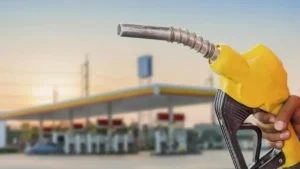 Akaryakıta Büyük Zam: Motorin Rekor Kırdı