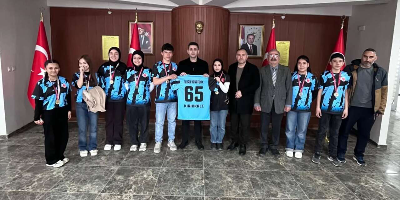 bu-cocuklarin-bilegini-kimse-bukemedi