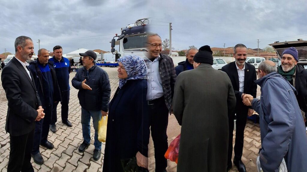 baskan-caglar-pazarda-vatandaslarla-bulustu