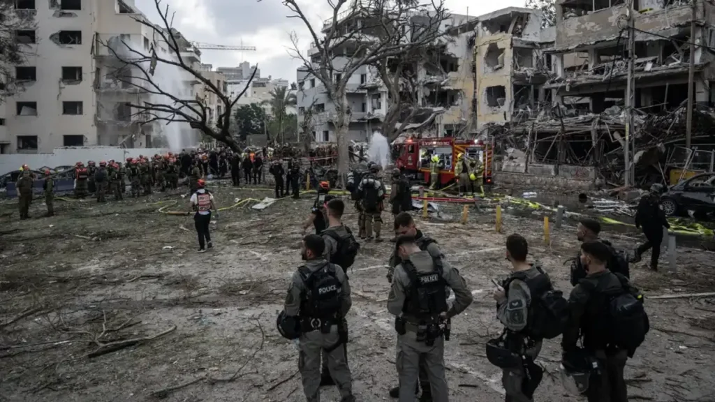 iran’dan-tel-aviv’e-fuze-saldirisi:-6-israilli-yaralandi