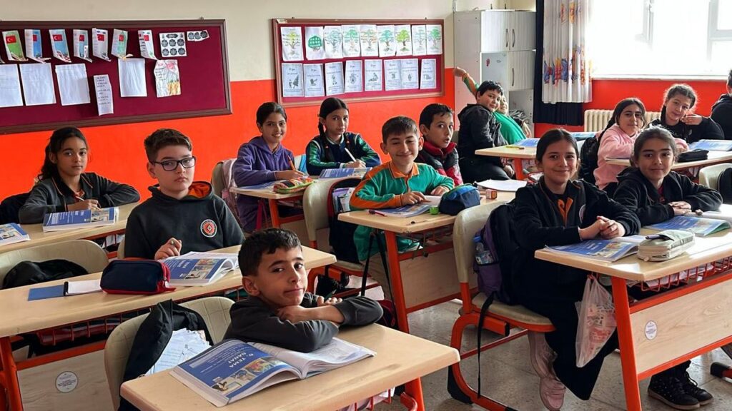 ara-tatil-sonrasi-ogrenciler-ders-basi-yapti