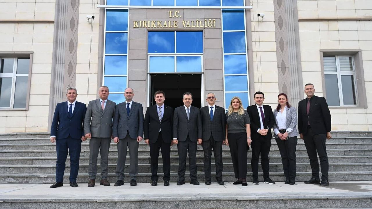 meteoroloji-heyeti-valiligi-ziyaret-etti