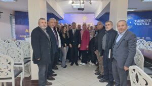AK Parti’de Mahalle Başkanları Toplandı