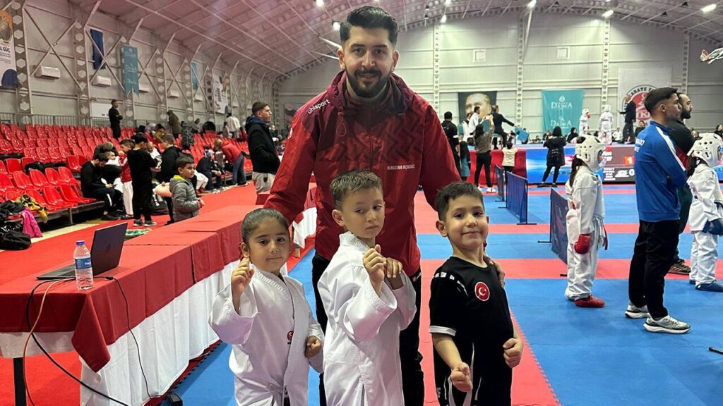 kirikkaleli-karatecilerden-buyuk-basari