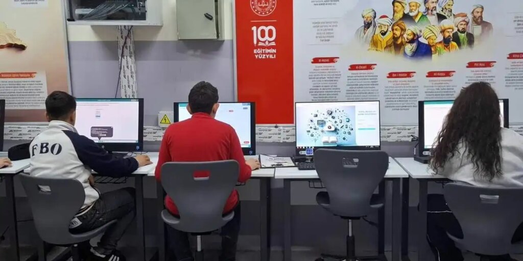 kirikkale’de-ogrencilerin-dijital-karnesi-cikarildi:-dev-arastirma-tamamlandi!