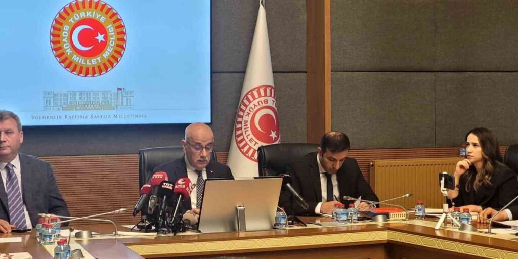 tarim-ve-ormana-yonelik-duzenlemelerin-de-yer-aldigi-kanun-teklifi-komisyonda