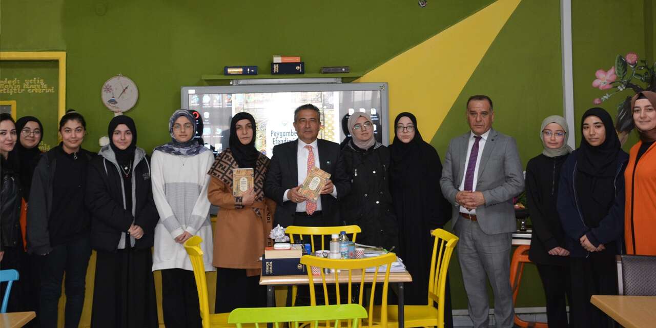 imam-hatip-liselilerin-etkinligi-buyuk-ilgi-gordu