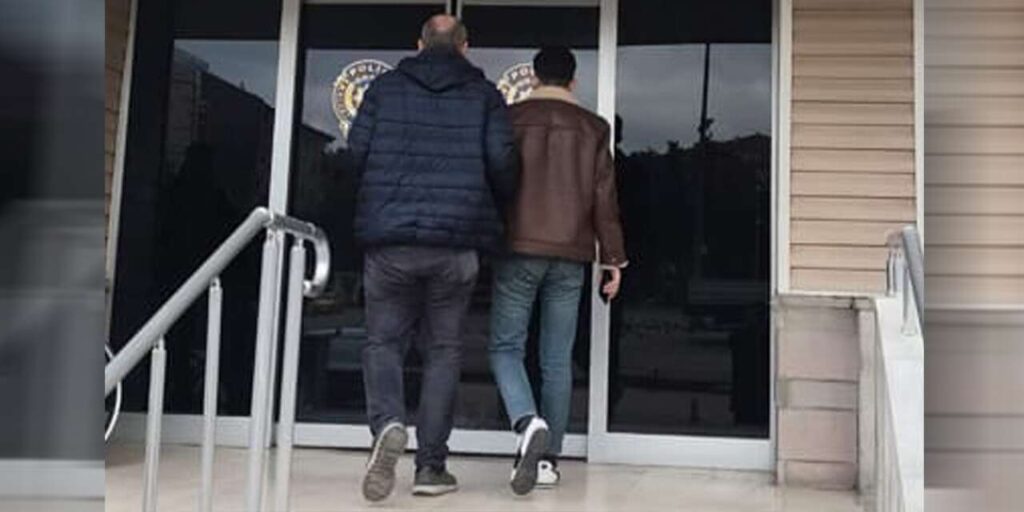 bilisim-yoluyla-hirsizlik-yapan-zanli-yakalandi