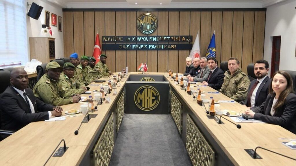 nijer-savunma-bakanligi-heyetinden-mke’ye-ziyaret
