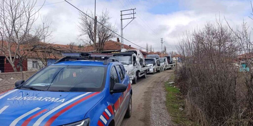 calinti-arac-operasyonu-duzenlendi,-4-kisi-gozaltina-alindi