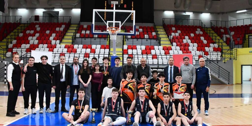 osmangazi-ve-kirikkale-fen-lisesi-zirvede!