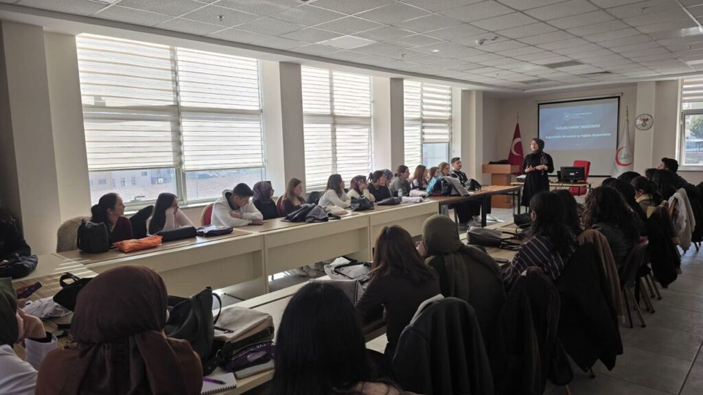 kirikkale’de-hemsirelik-ogrencilerine-kapsamli-saglik-egitimi