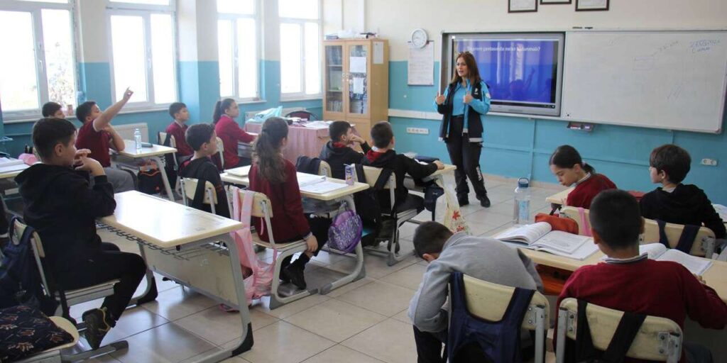 ogrencilere-“saglikli-cocuk,-saglikli-gelecek”-egitimi