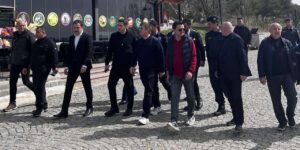 vali-sariibrahim-cesnigir-koprusu’nde-incelemelerde-bulundu