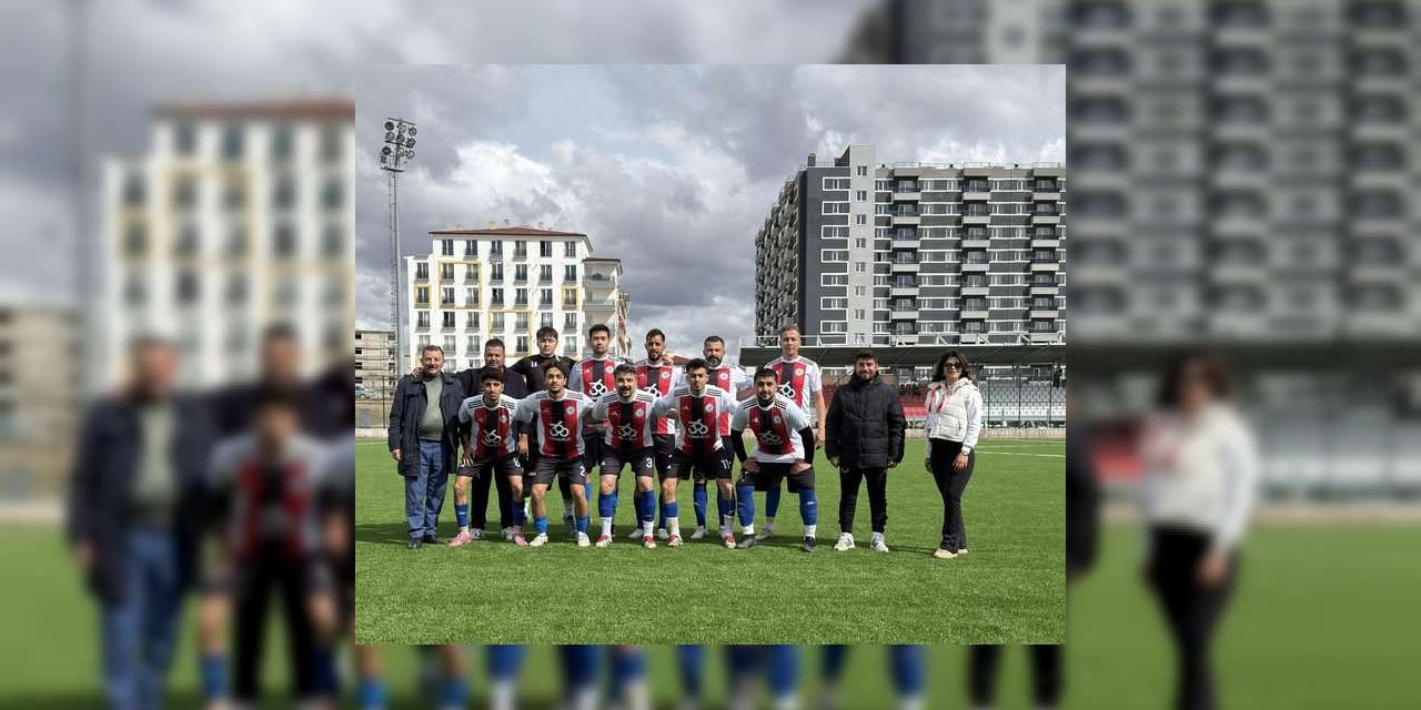 hacilar-hilalspor-sahada-firtina-gibi-esti:-10-2