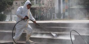 cumhuriyet-meydani-fosur-fosur-temizlendi