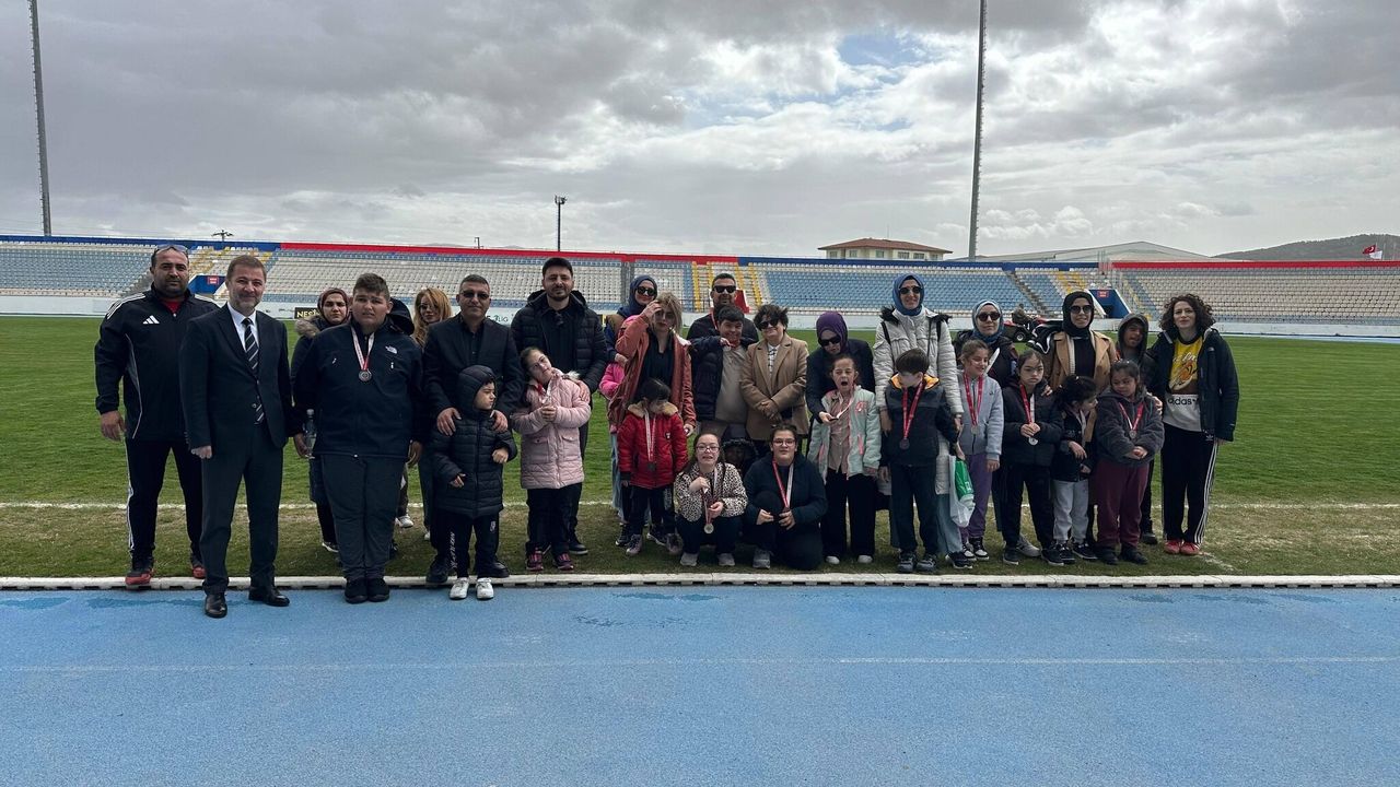 kirikkale’de-sporcular-goz-doldurdu