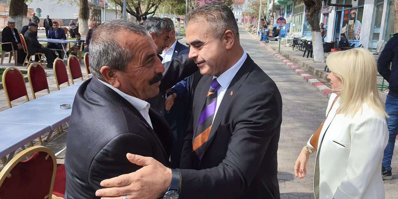 sulakyurt’un-kalbi-pazarda-atti!-baskan-dinledi,-esnaf-anlatti