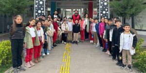 genclik-merkezi-kapilarini-ogrencilere-acti