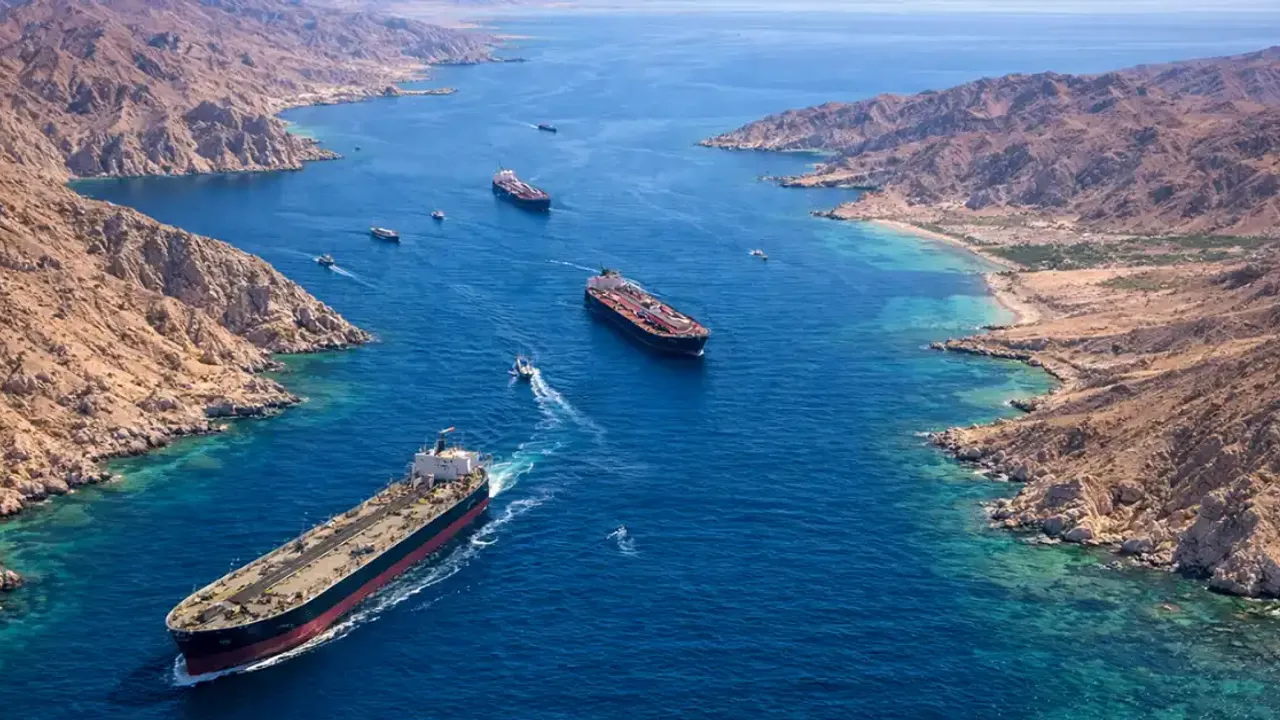 turk-gemileri-hurmuz-bogazi’ndan-guvenle-ayrildi