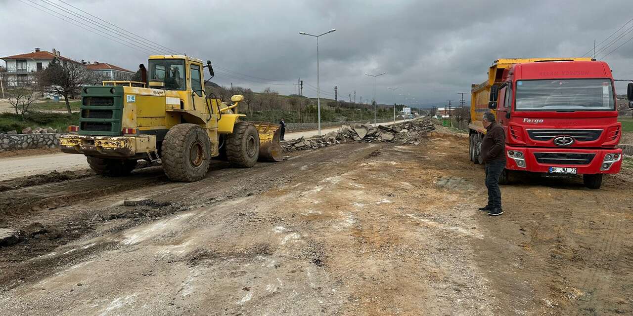 karakecili’de-ana-caddelerde-asfalt-calismalari-basladi