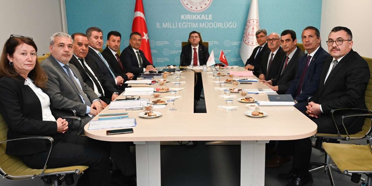 vali-sariibrahim,-egitim-calismalarini-degerlendirdi