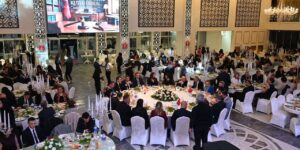 avukatlar-bulustu,-gunlerini-doyasiya-kutladilar