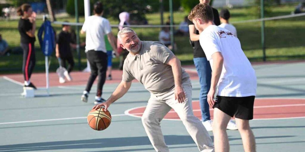 corum-belediyesi’nden-genclere-spor-dolu-organizasyon