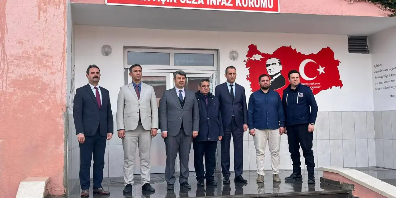 cezaevinde-gonul-kapilari-kur’an’la-acildi:-hukumluler-yaristi,-maneviyat-kazandi!