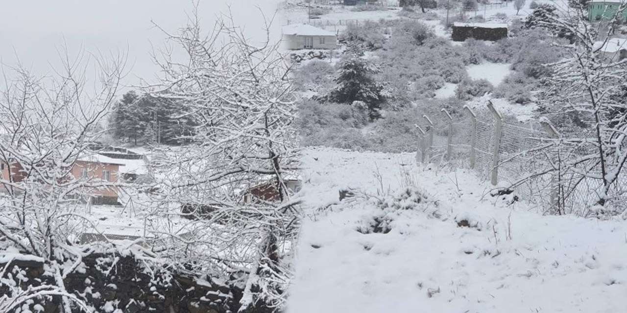 kirikkale’nin-yani-basina-nisan-ayinda-kar-yagdi