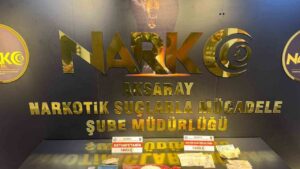 aksaray’da-11-adrese-uyusturucu-baskini:-19-tutuklama