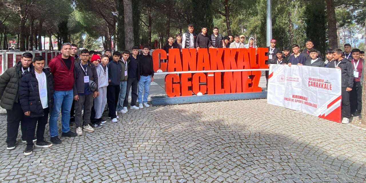 kirikkaleli-gencler-canakkale’de