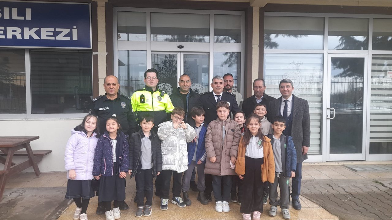 suleymaniye-okullari’ndan-emniyete-ziyaret