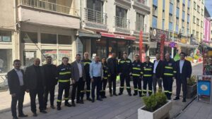 koc-ve-tupras’tan-petrol-is’e-ziyaret