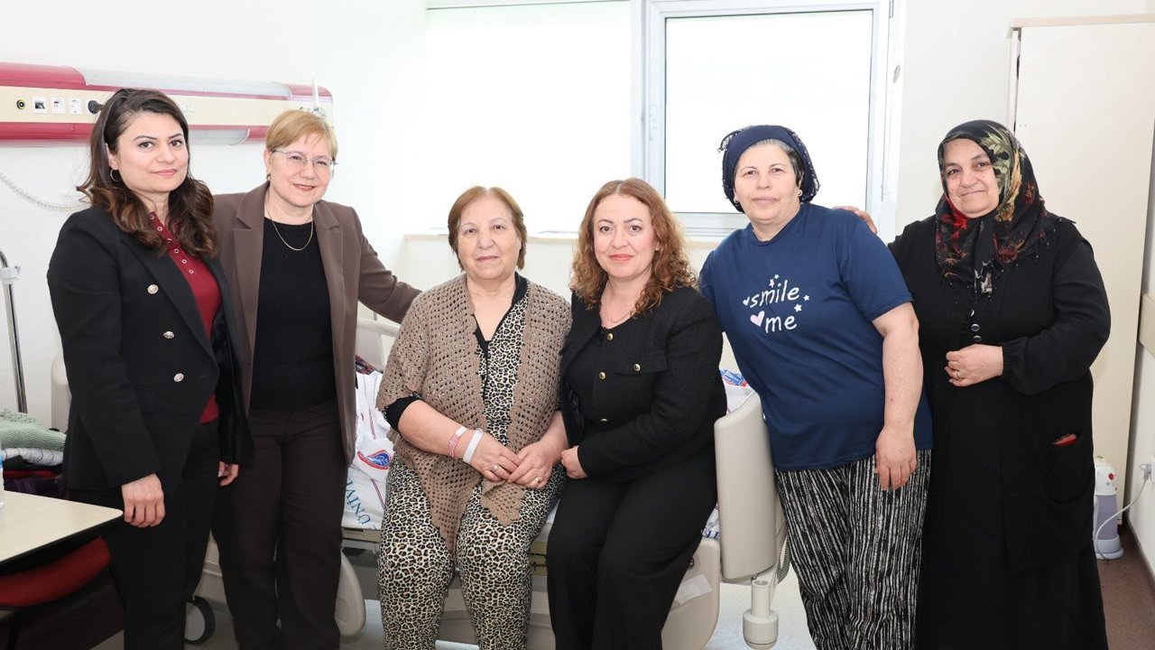 kirikkale-belediyesi’nden-hastalara-moral-ziyareti