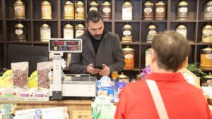 soguk-hava-bitkisel-urun-satislarini-artirdi