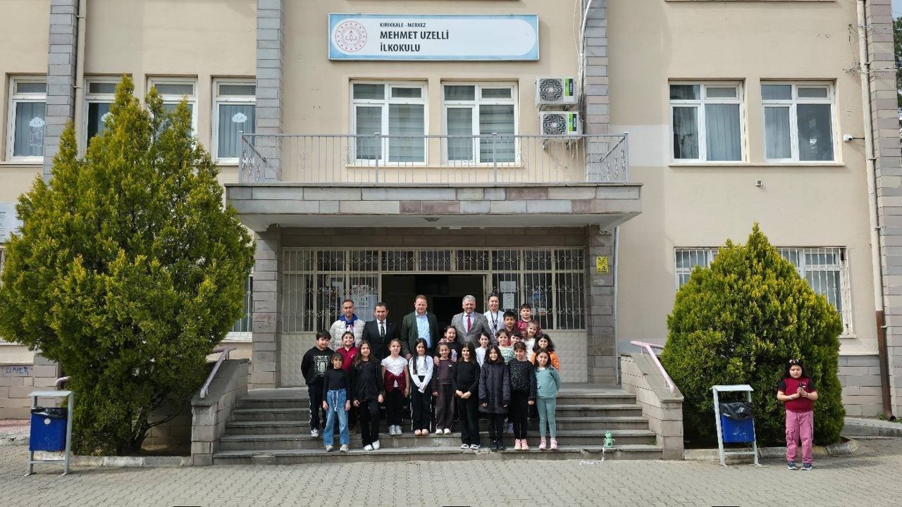 il-birincisi-halk-oyunlari-ekibine-ziyaret