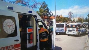 Otomobilin çarptığı çocuk hastanelik oldu