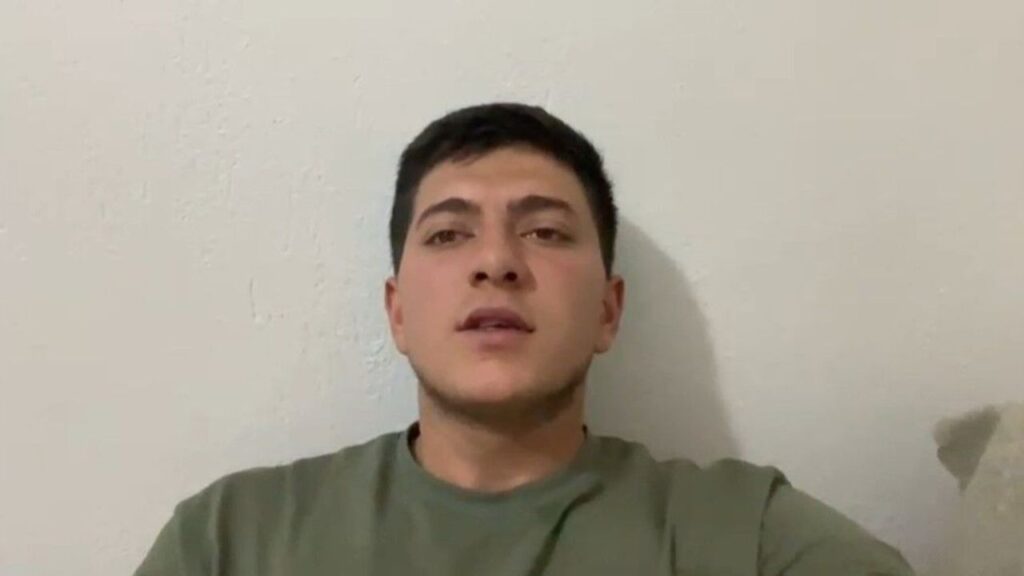 domuz-surusu-ciftcinin-kamerasina-yansidi