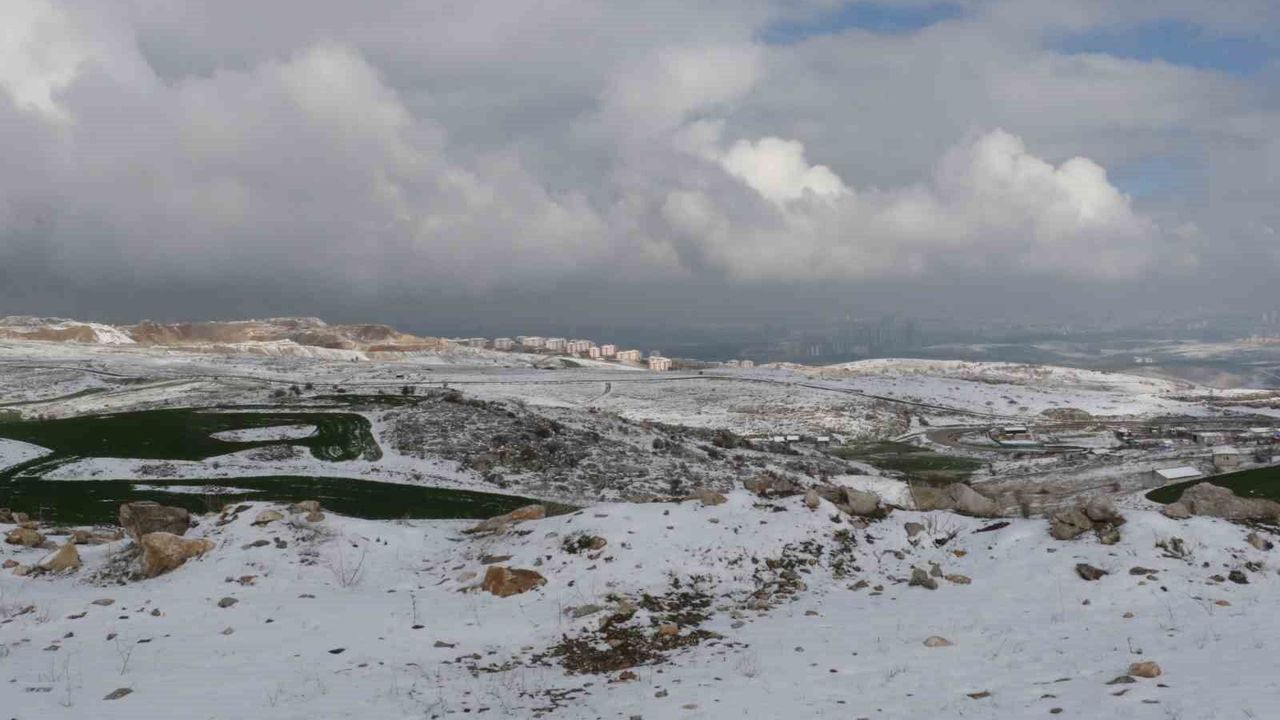 kar-manzaralari-dronla-goruntulendi