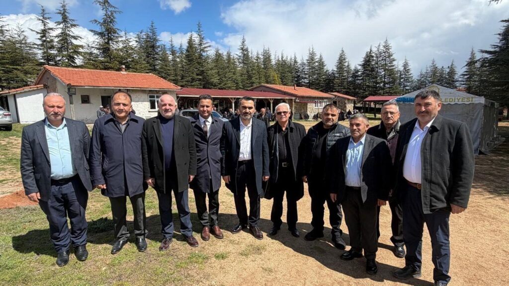 kaplan-yenice-koyu’nde-vatandaslarla-bulustu