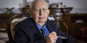 TBMM Eski Başkanı Cindoruk 92yaşında hayatını kaybetti