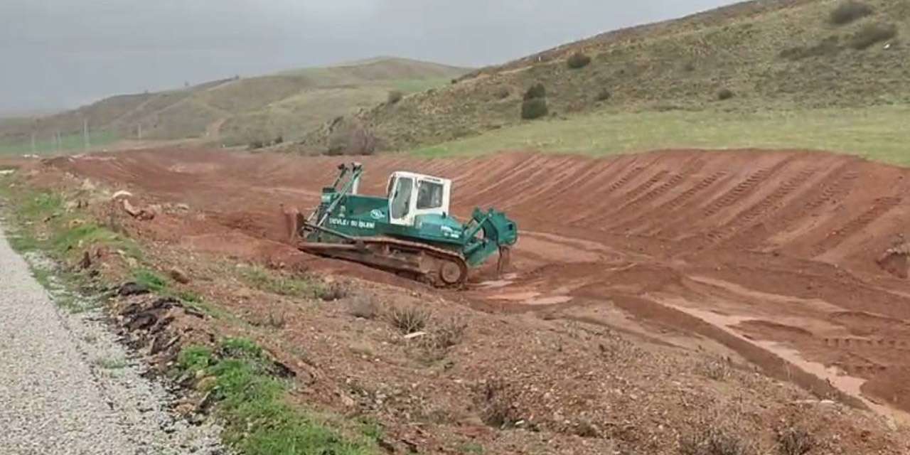 kirikkale’nin-o-ilcesinde-sel-riski-sona-eriyor:-kucuk-sarikaya-deresi-islah-ediliyor