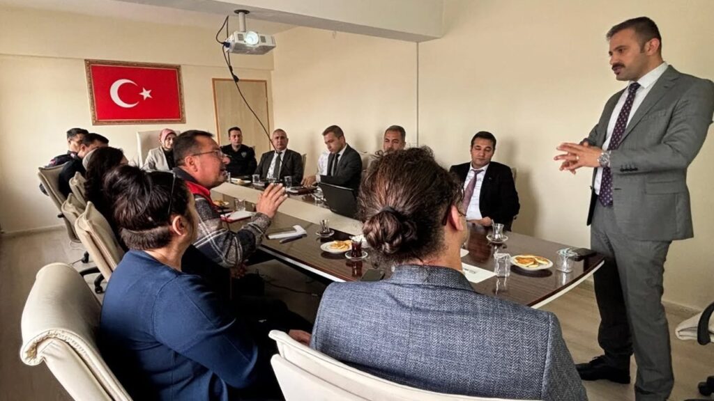 celebi’de-kurum-amirlerine-4483-egitimi-verildi