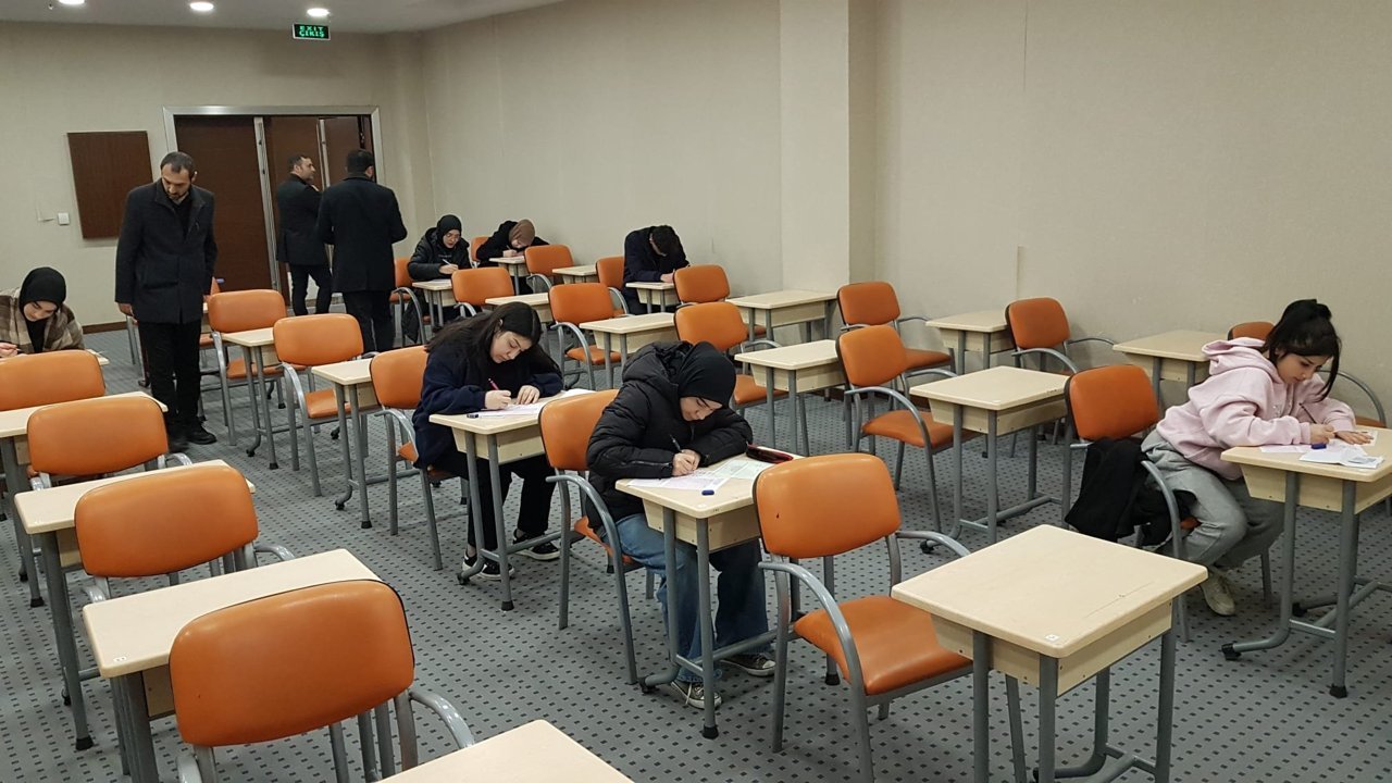 kirikkale’de-manevi-yarisma-heyecani