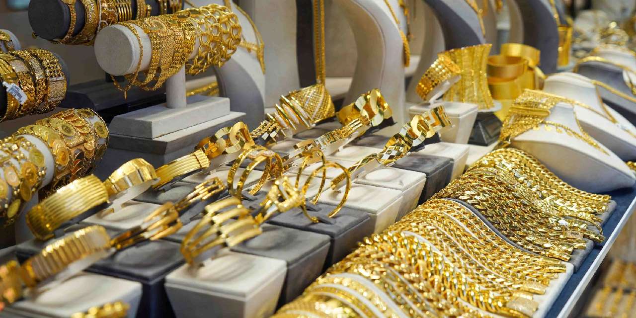 savas-ablukasi-altini-yeni-rekorlara-surukluyor